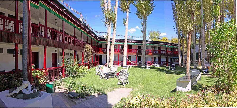 Hotel Shambhala Leh Bagian luar foto